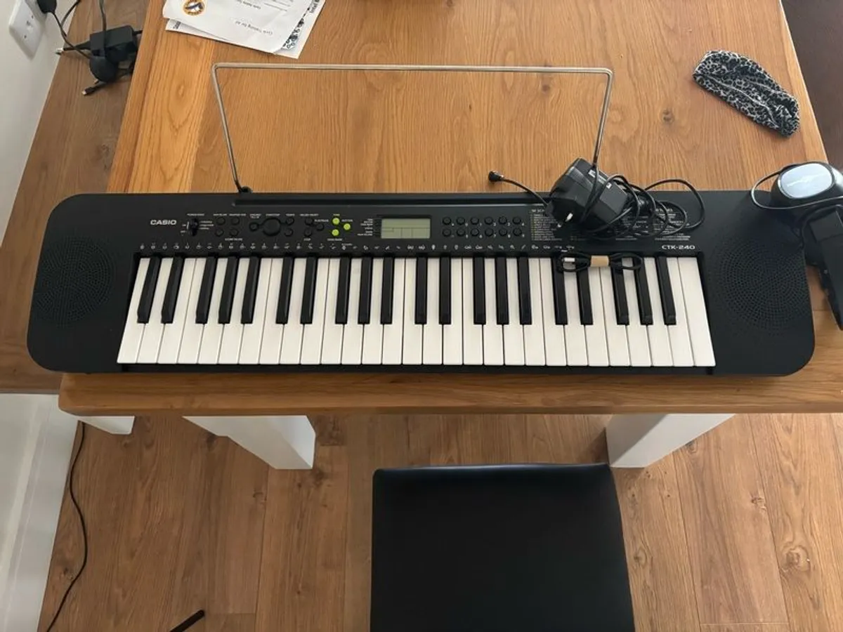 Casio CTK-240 - Image 3