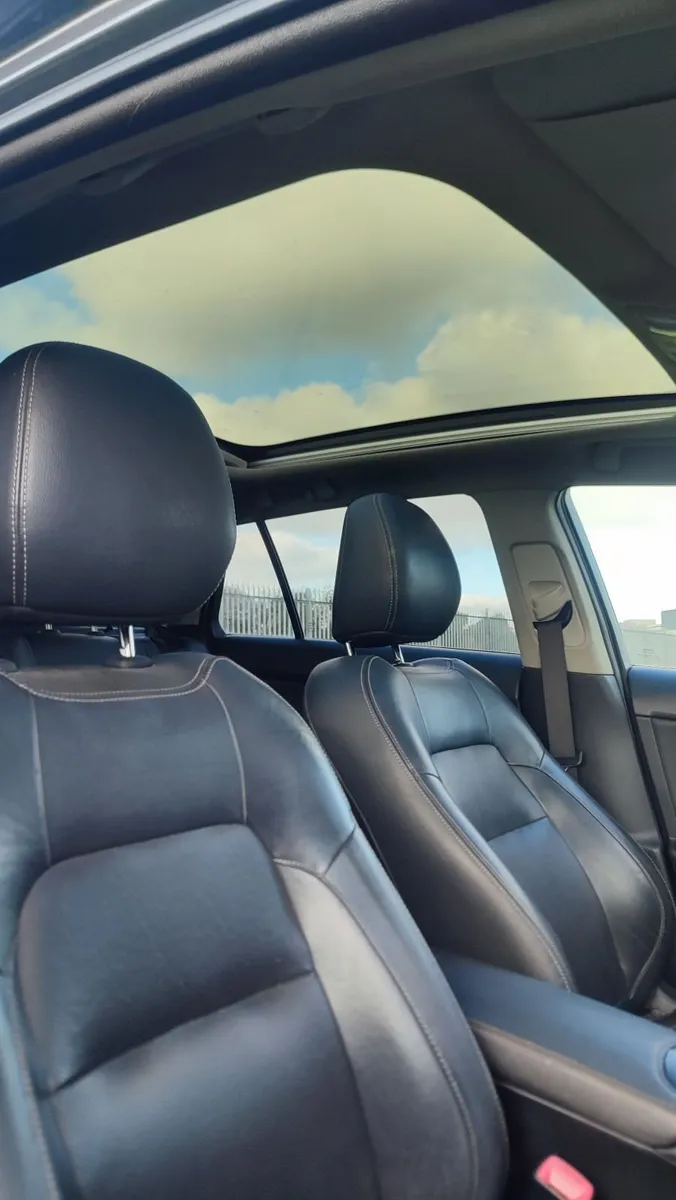 Toyota Avensis  2017 T Spirit Premium - Image 3