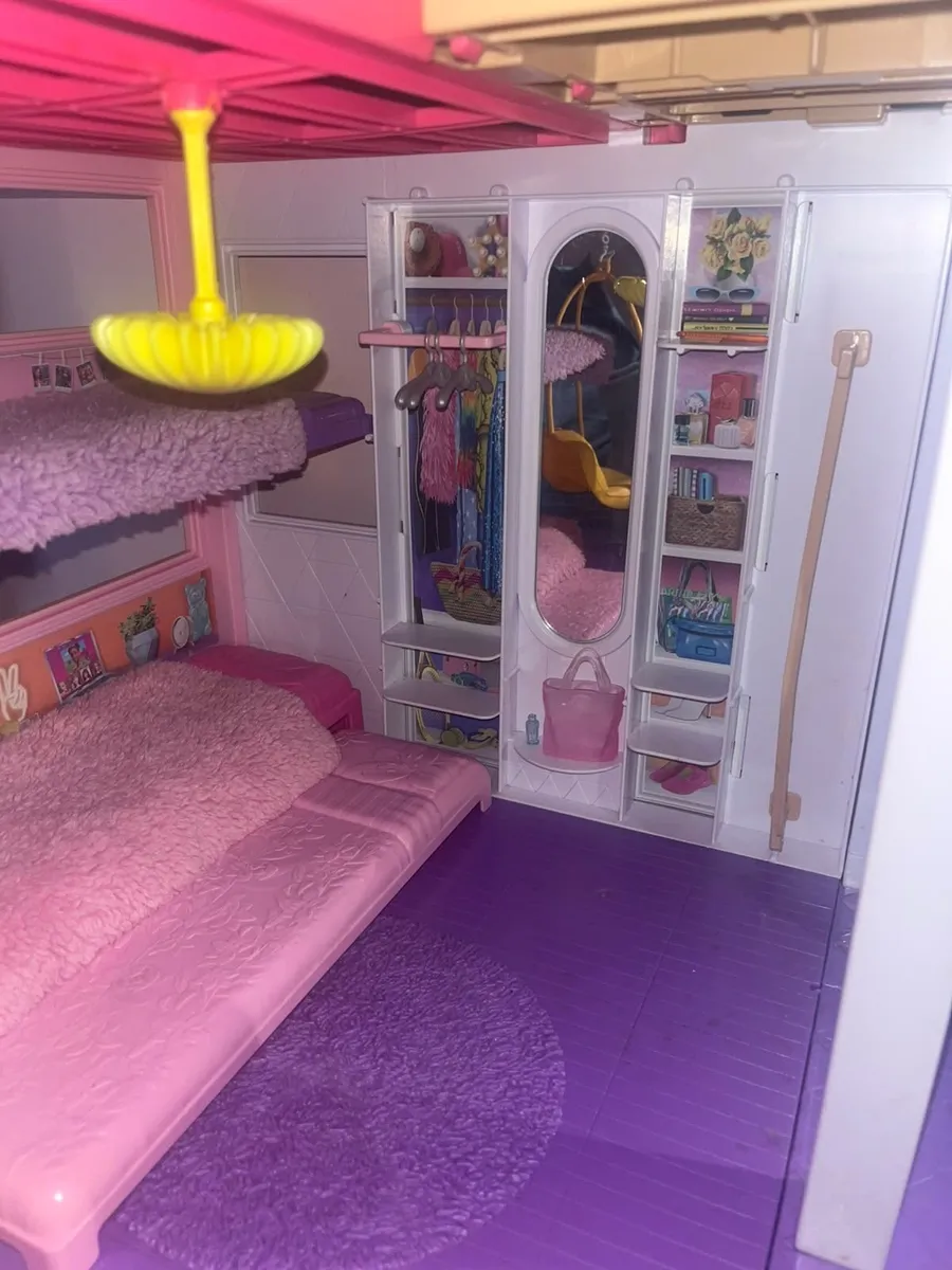 Barbie Dreamhouse Doll House - Image 4