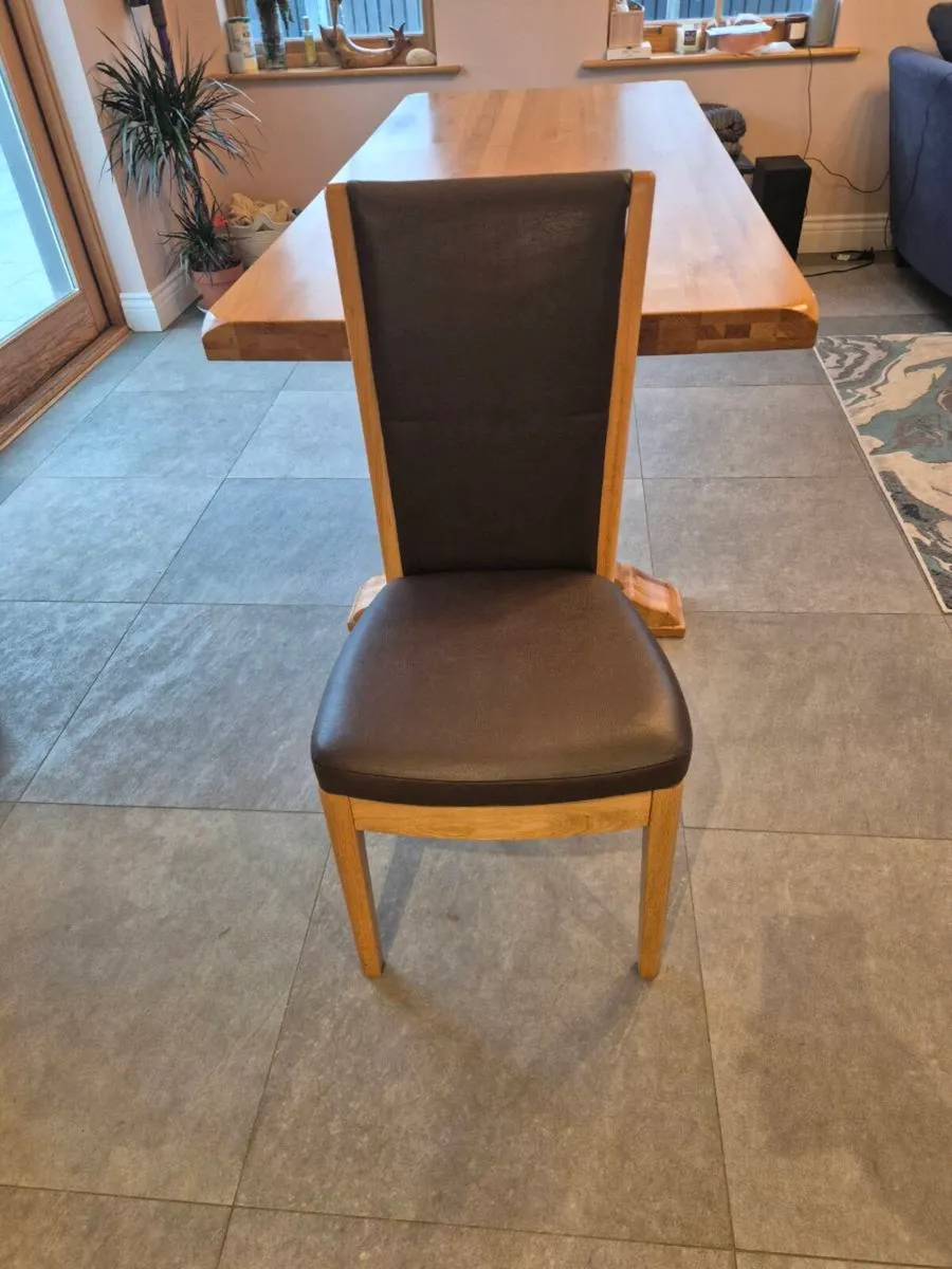 Solid Oak Table and 8 Chairs - Image 3