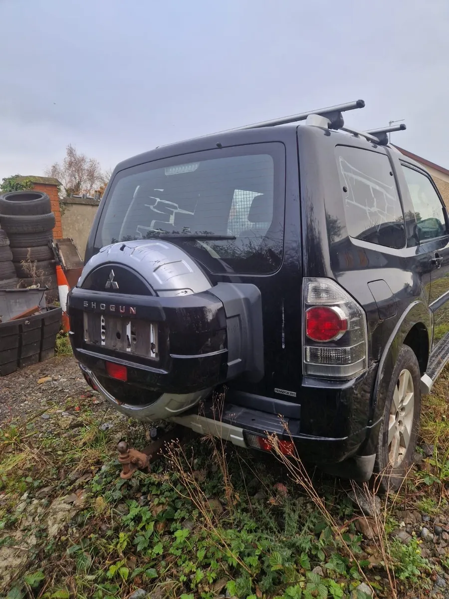 2013 MITSUBISHI PAJERO 3.2 BREAKING - Image 3