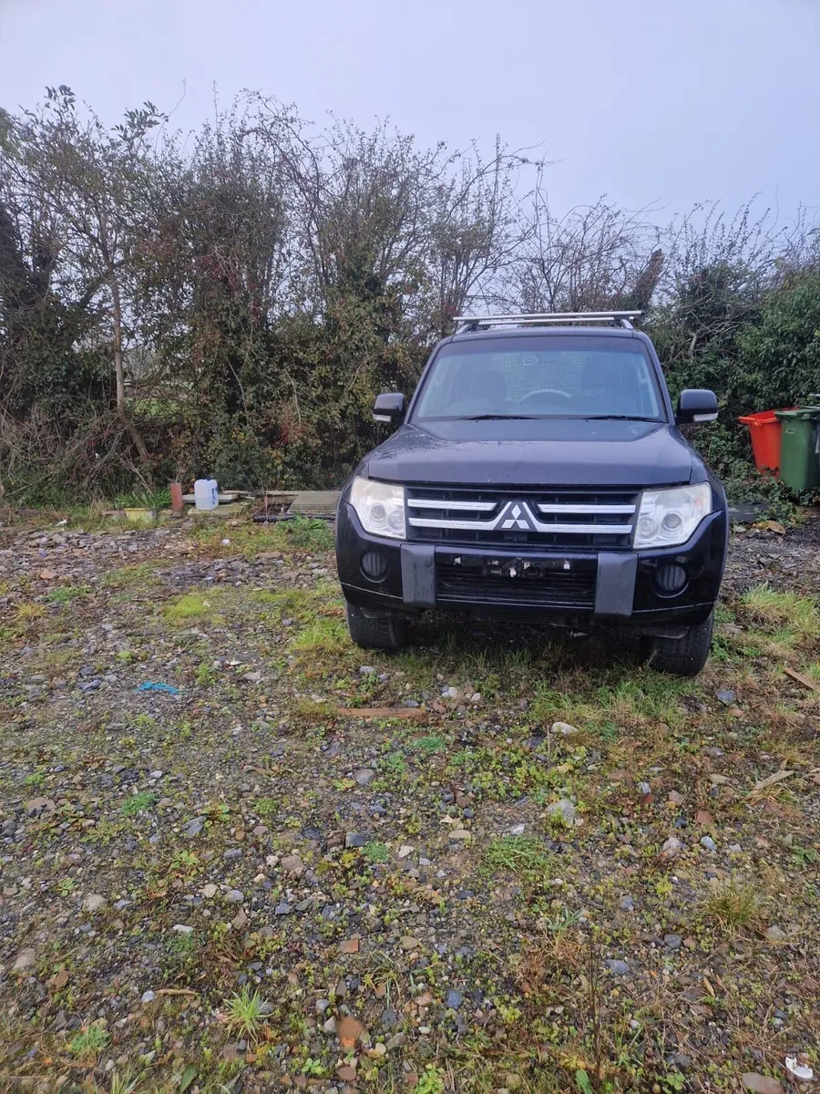 2013 MITSUBISHI PAJERO 3.2 BREAKING - Image 1