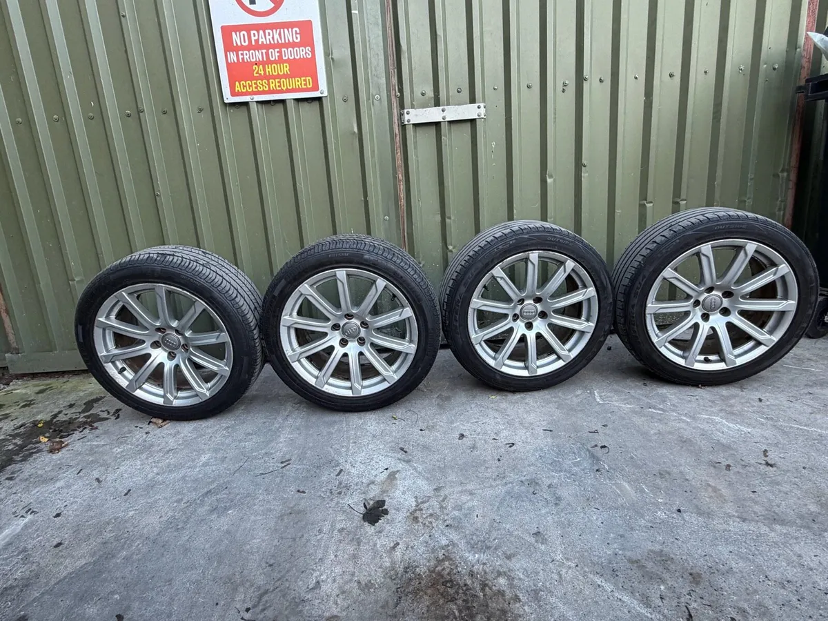 Audi Alloys a4 18 inch - Image 1