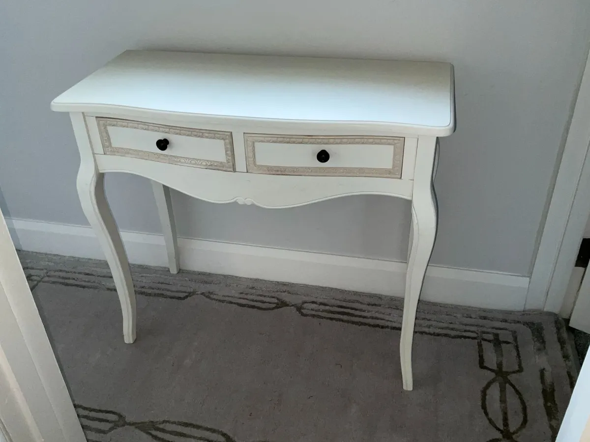 Small Dressing Table