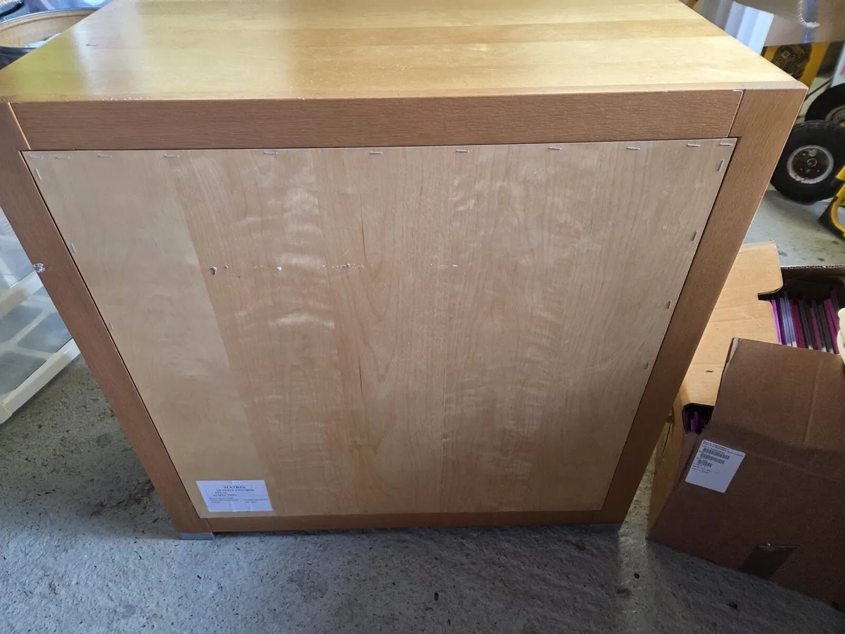 Matrix Oak Unit - Image 1