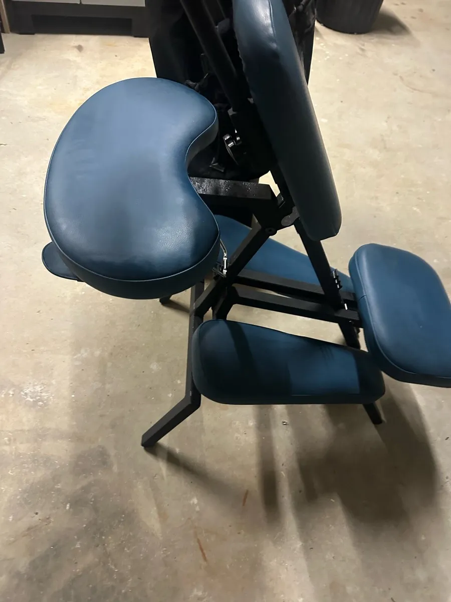 Massage chair - Image 2