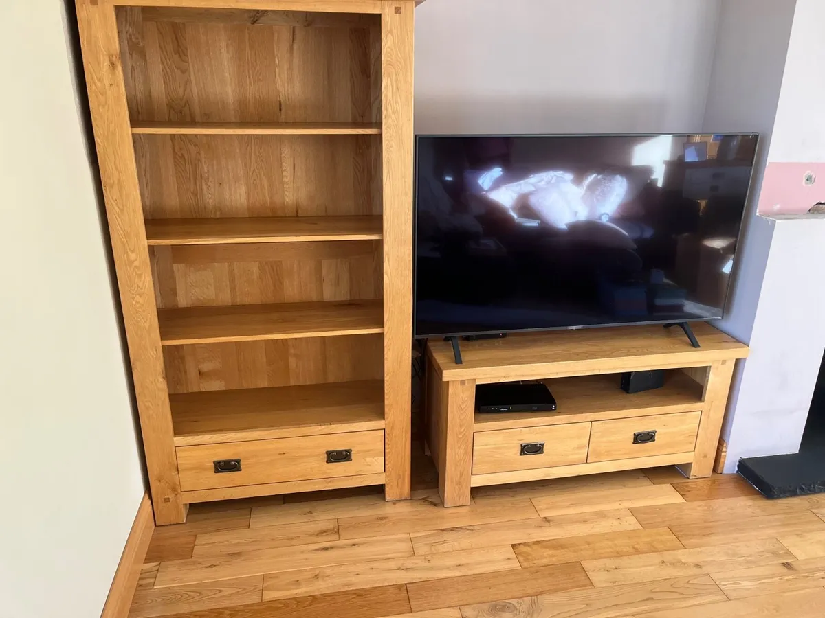 Tv unit and Bookshelf - Image 1