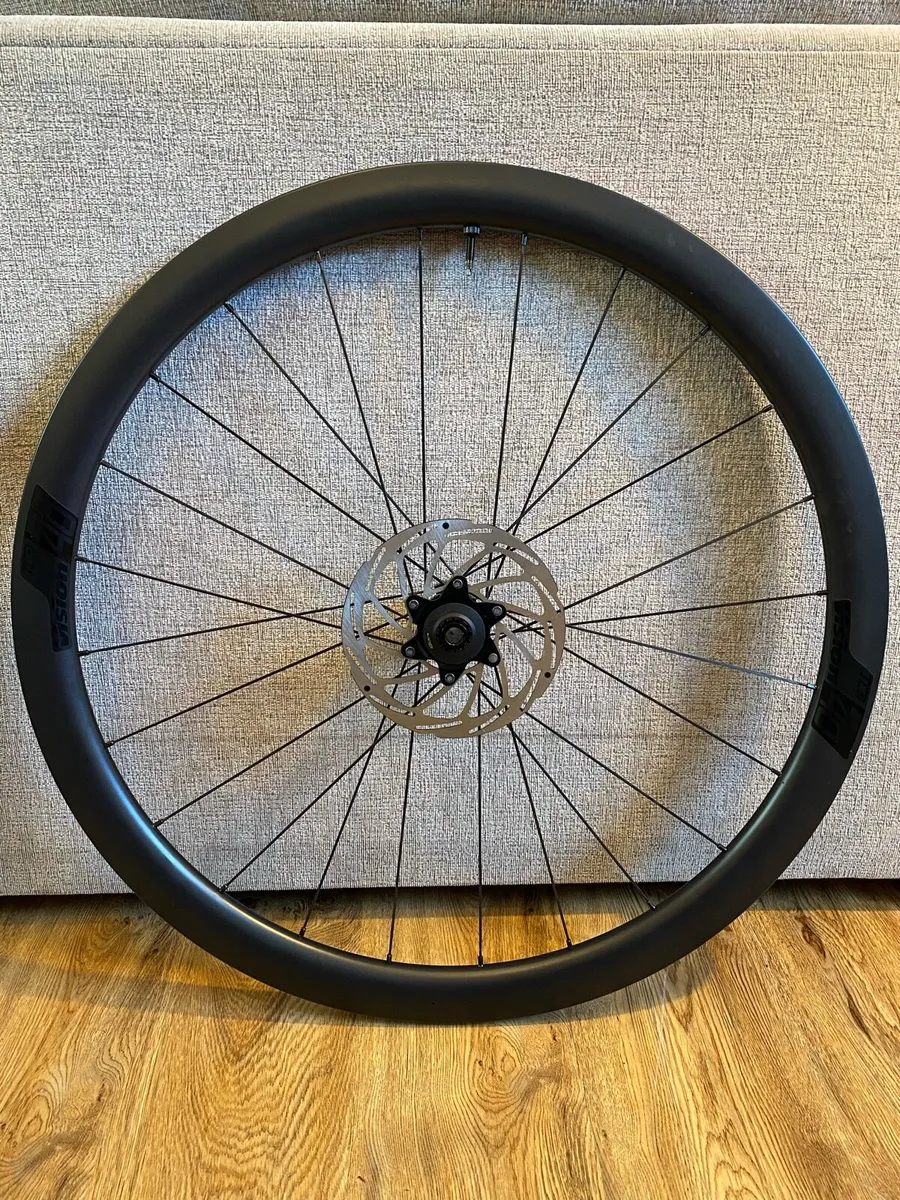 Vision Carbon Aero Disc Brake Wheelset - Image 3