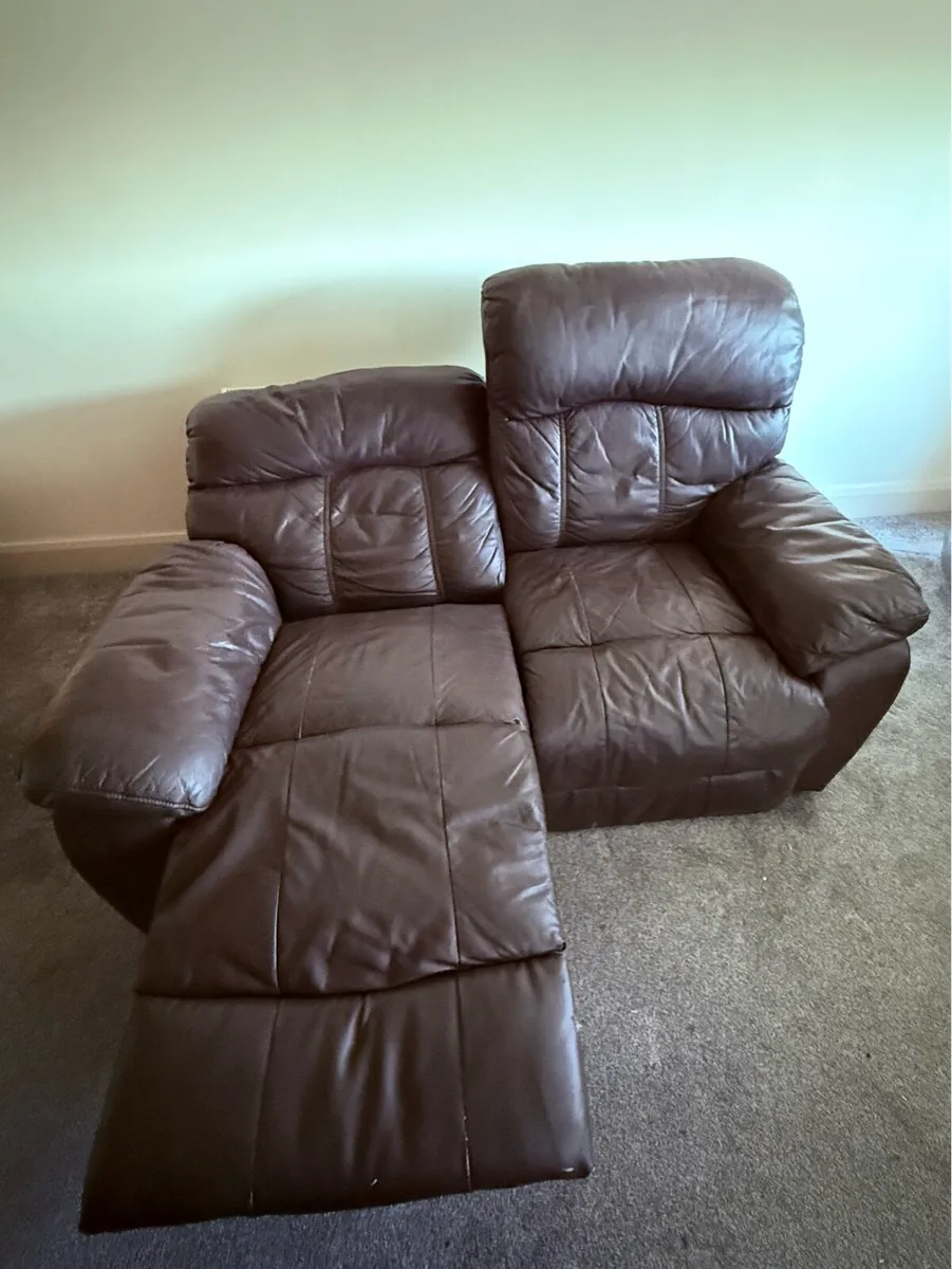 2 seat recliner - Image 2