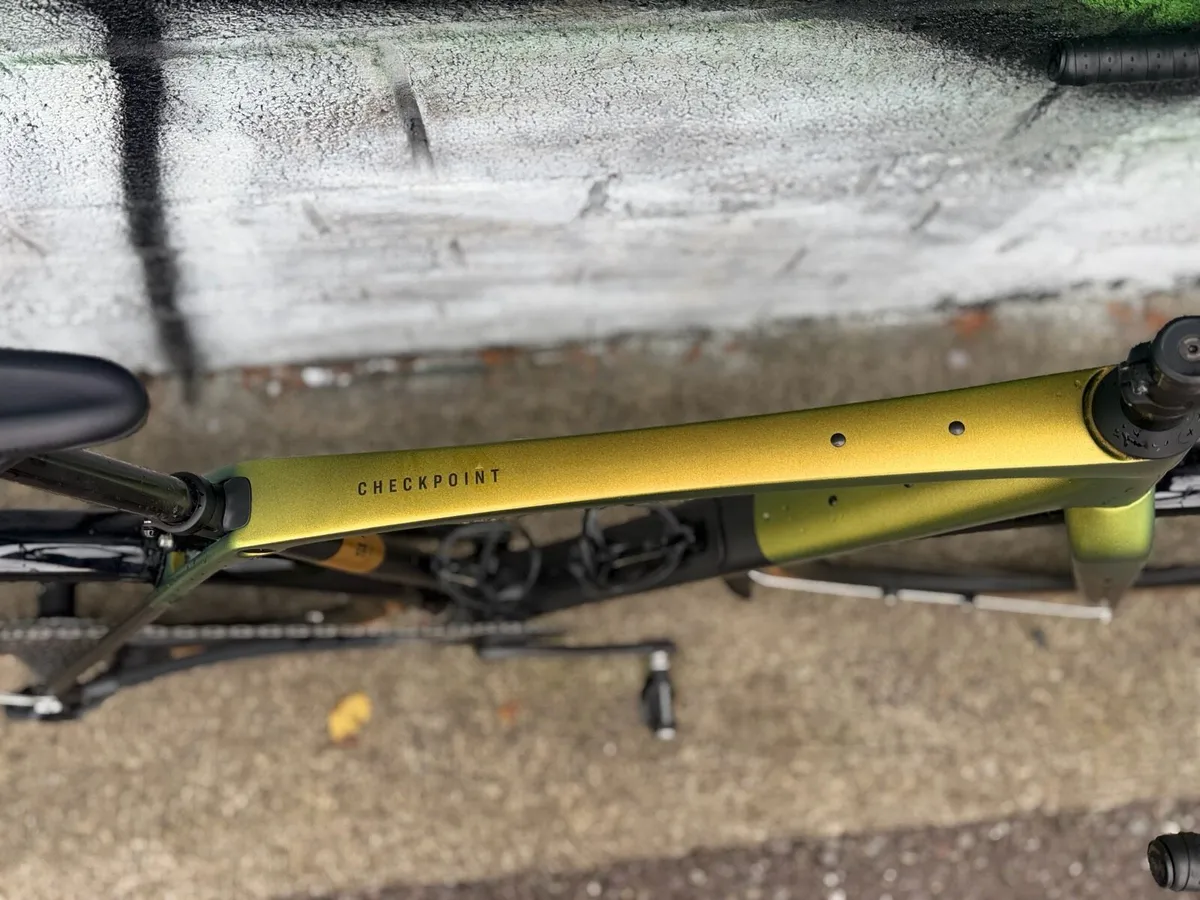 2025 Trek Checkpoint SL7 - Image 3