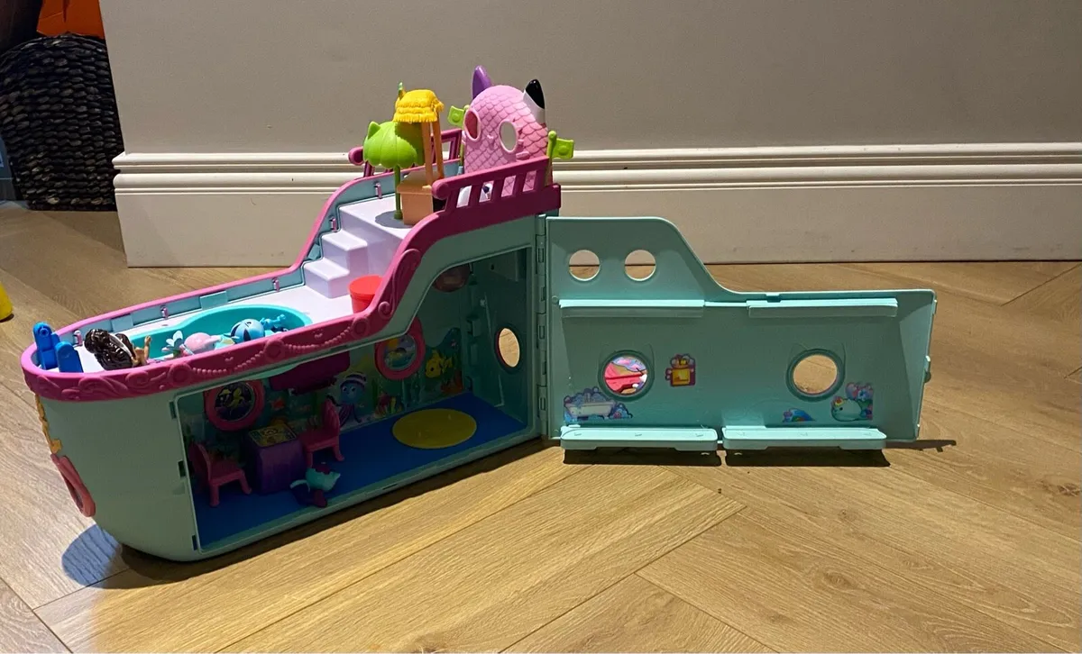 Gaby’s dollhouse Cat Friend Ship, Cruise Ship - Image 2