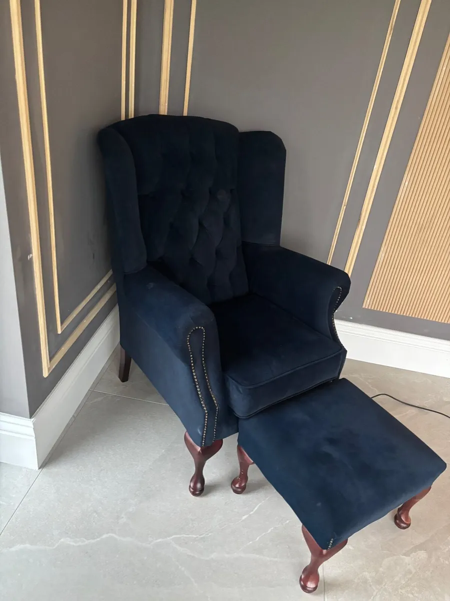 Queen Anne armchair - Image 4