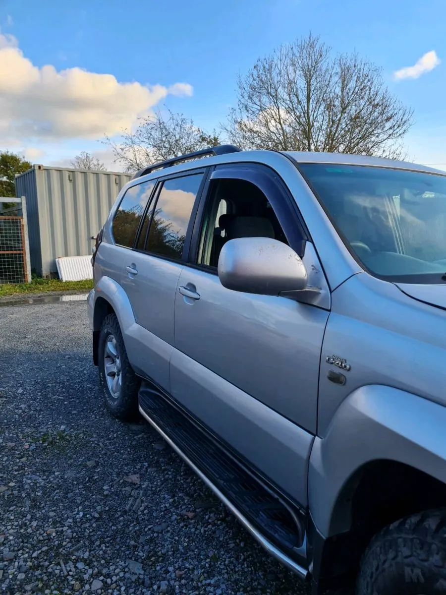 Toyota Landcruiser - Image 3