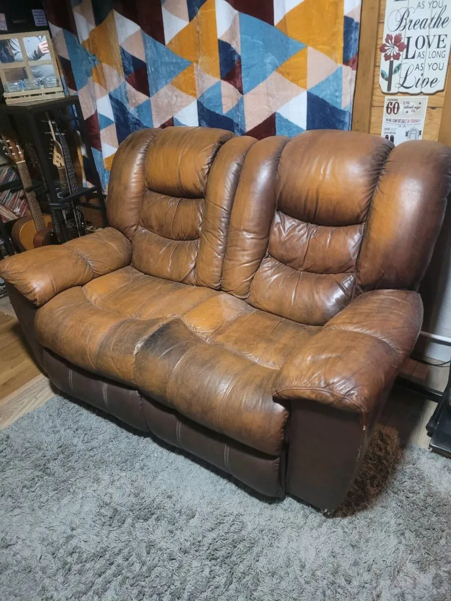 Sofa Leather 2-seater - Image 1