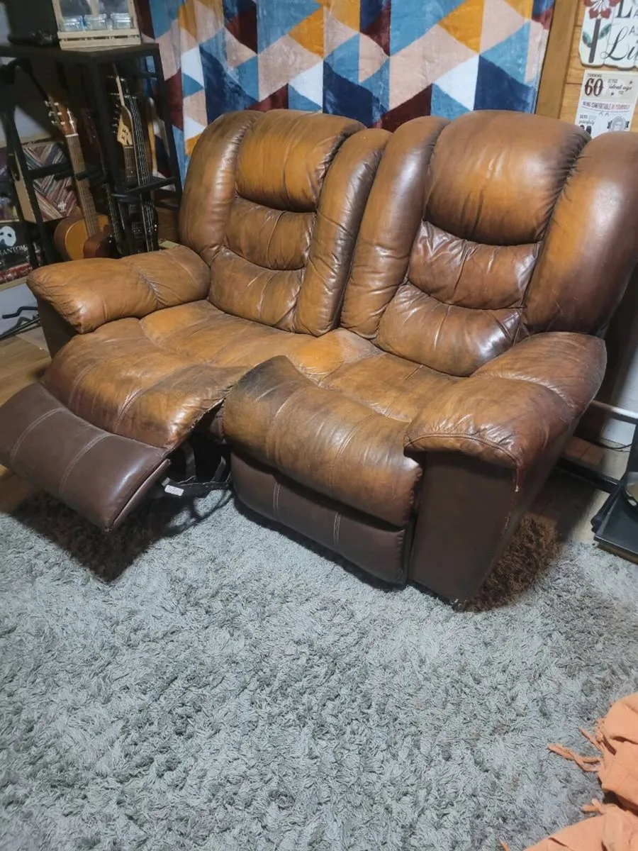 Sofa Leather 2-seater - Image 4