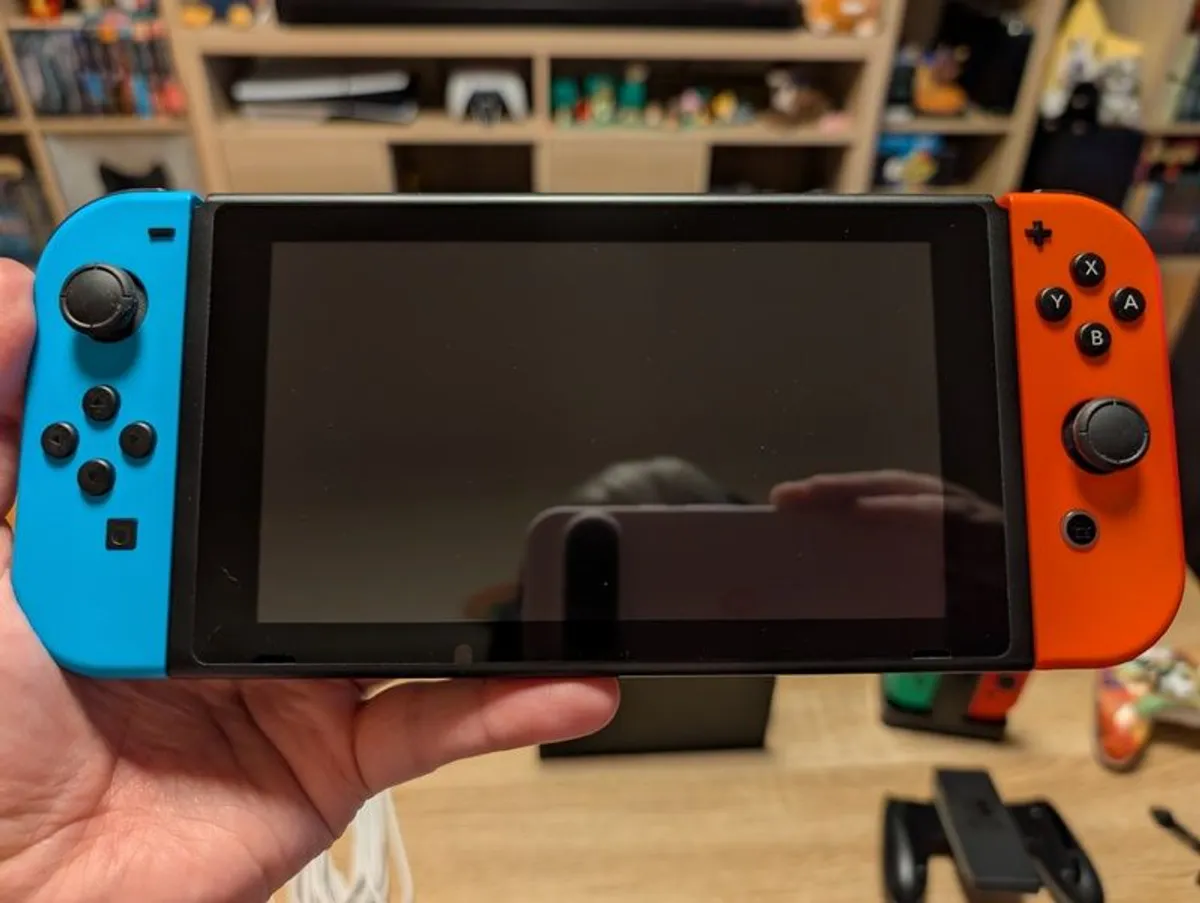 Nintendo Switch + Accessories - Image 2