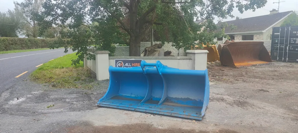 90mm miller grading bucket new - Image 1
