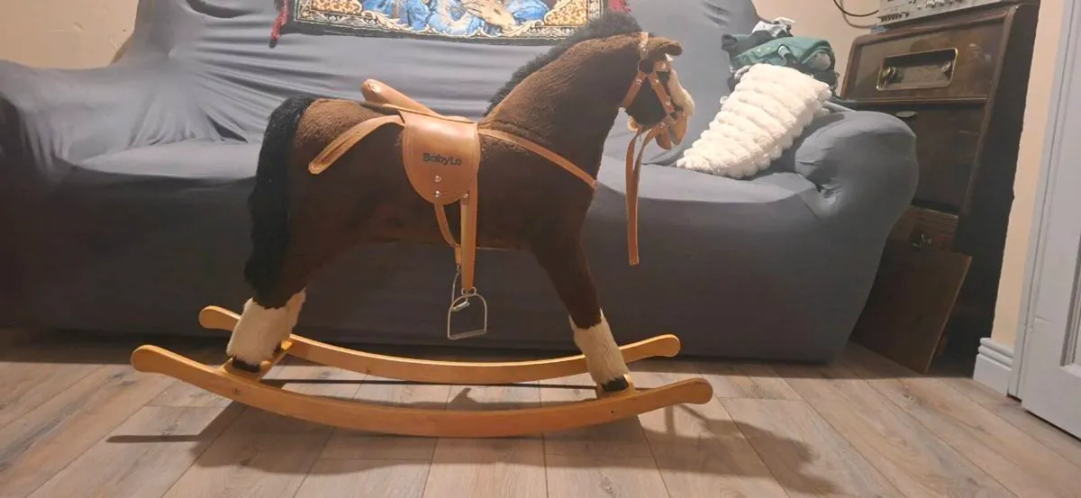 Lovely Vintage Rocking Horse - never used - Image 2