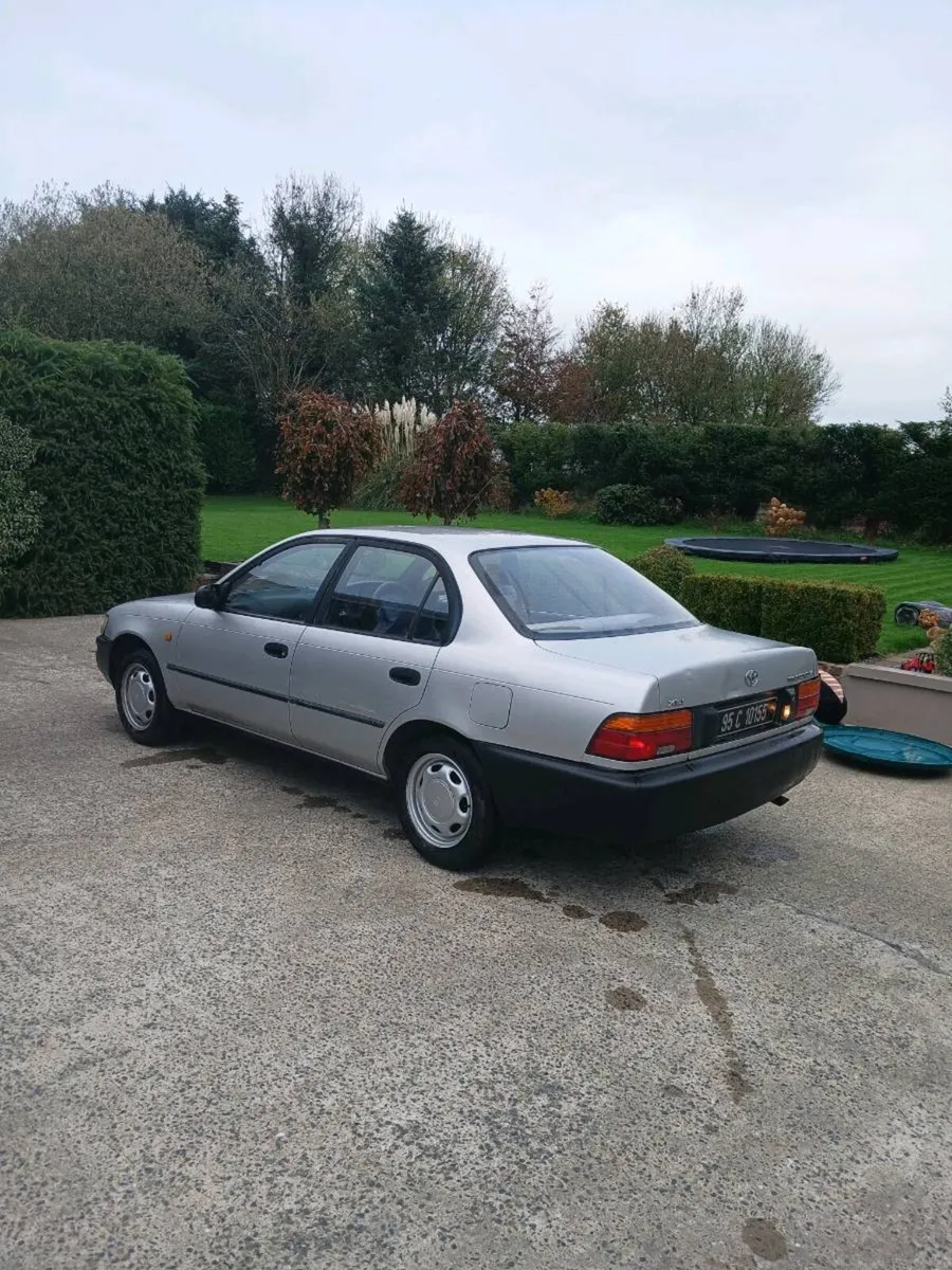 Toyota Corolla xli - Image 3