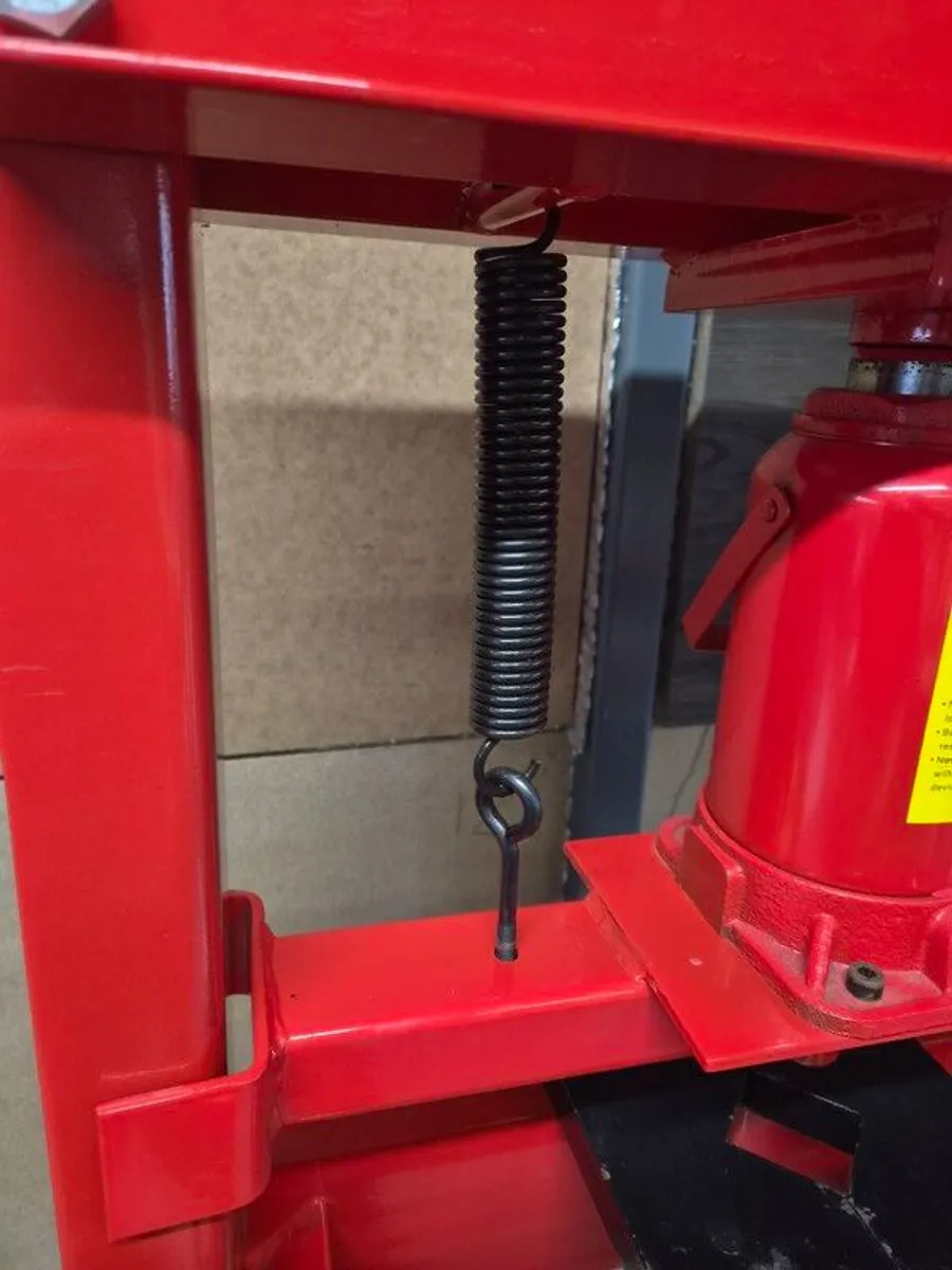 20 Ton Hydraulic Press, H Frame - Image 4
