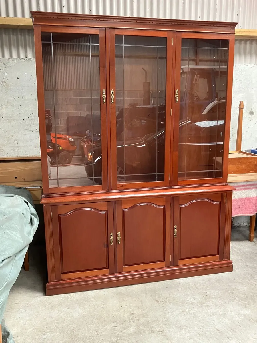 Bookcase - Image 1
