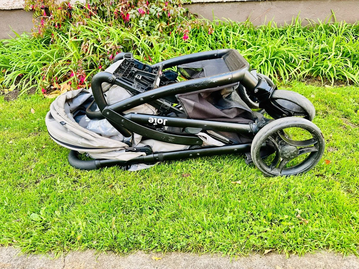 Joie Double Buggy - Rain cover included - Image 2