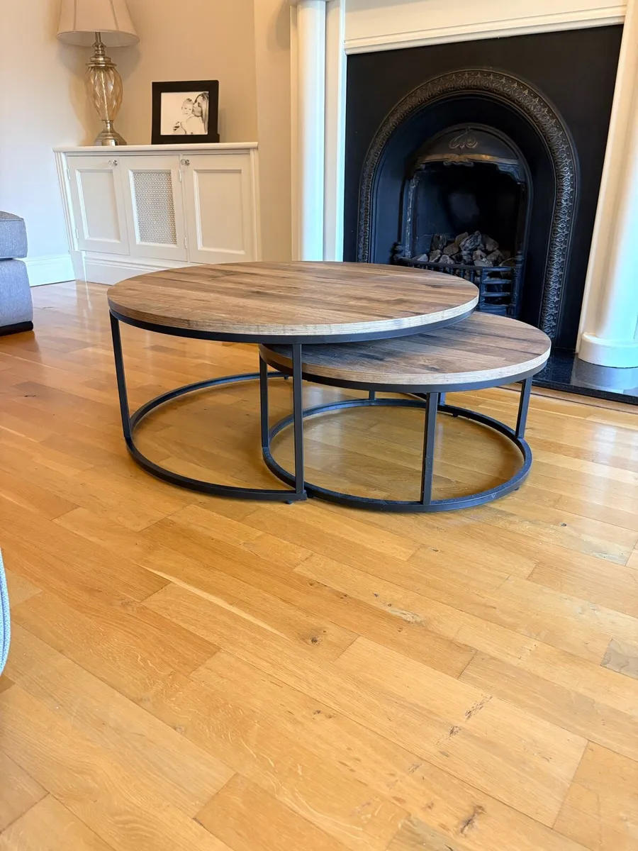 Sitting Room Coffee Table Set - Image 1