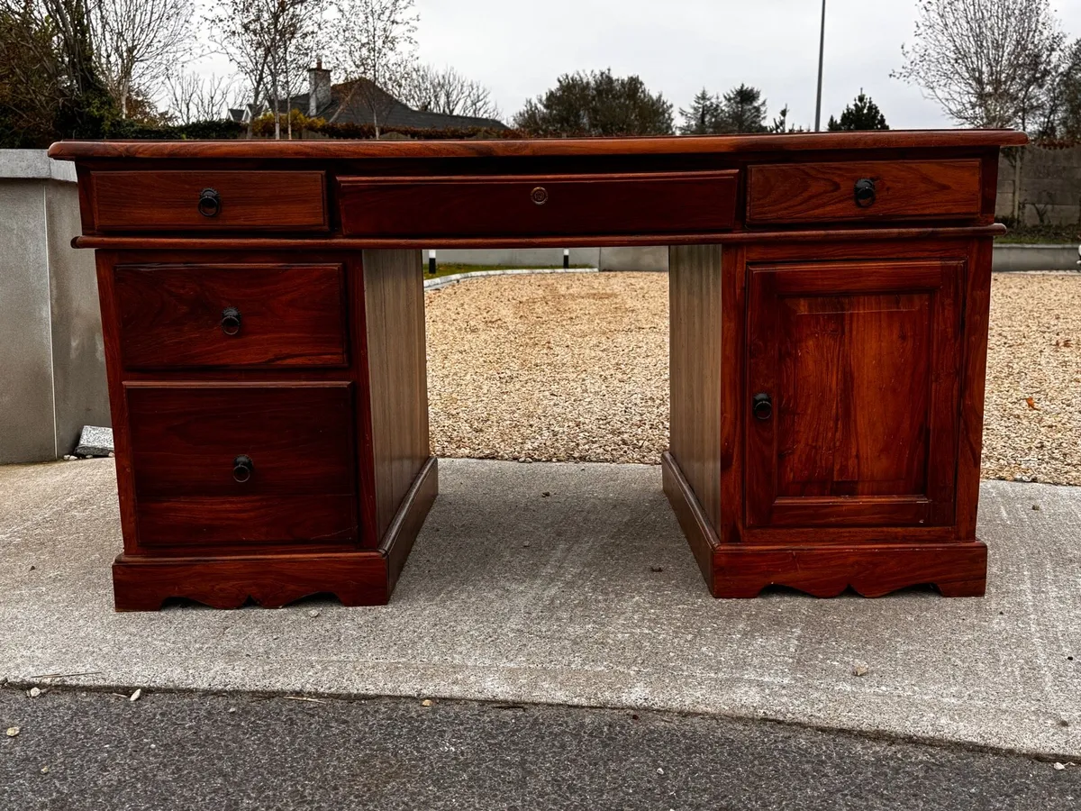 Oak Desk - Image 1