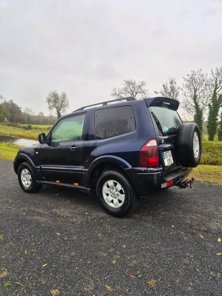 Mitsubishi pajero 3.2 - Image 4