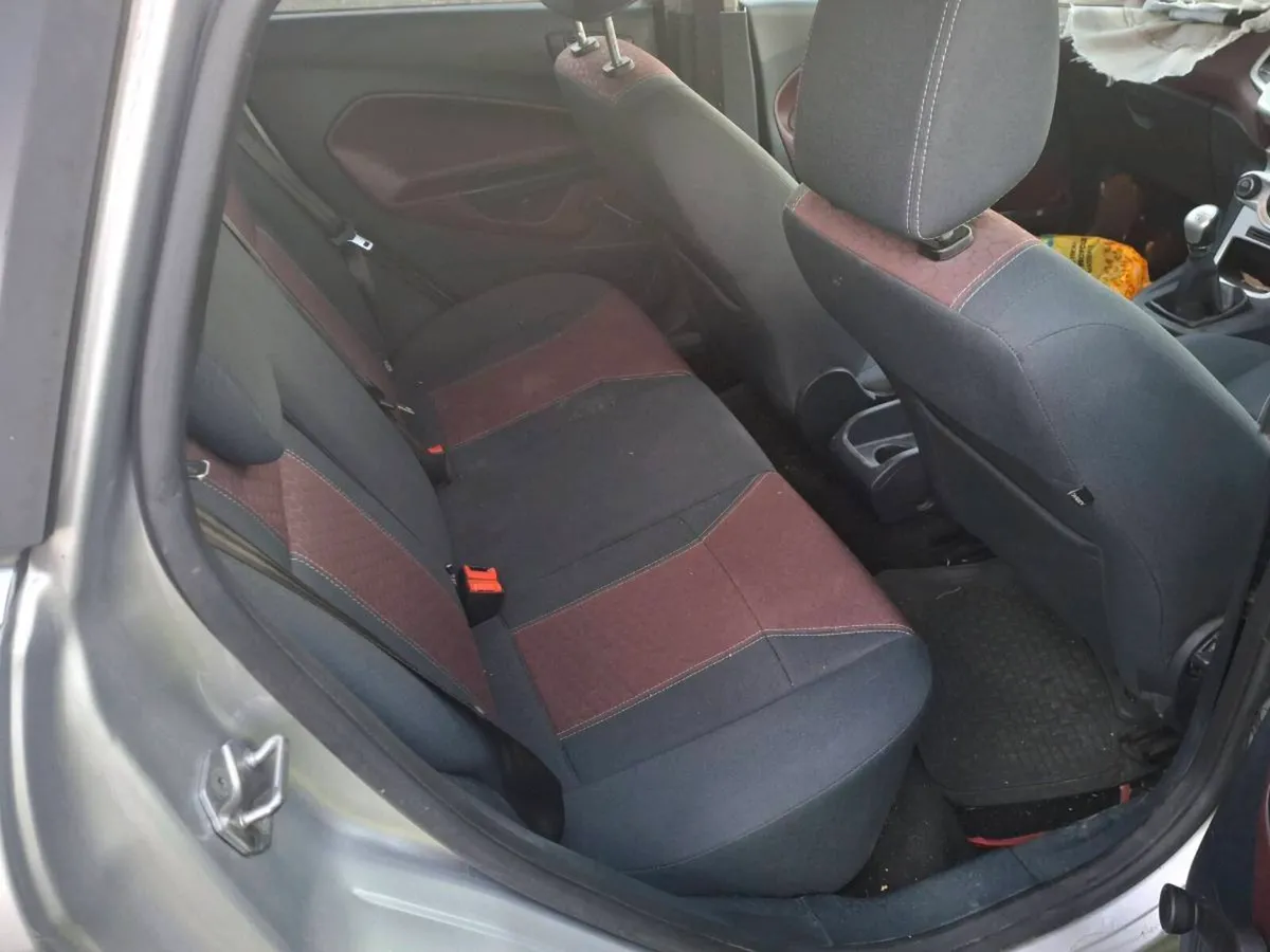 Ford fiesta titanium diesel - Image 4