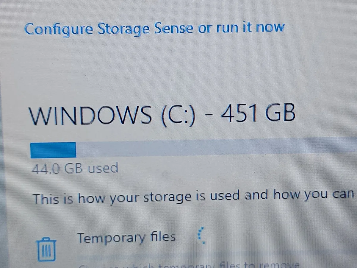 HP Laptop TPN-Q189, 4GB Ram, 500GB, Win 10 - Image 4