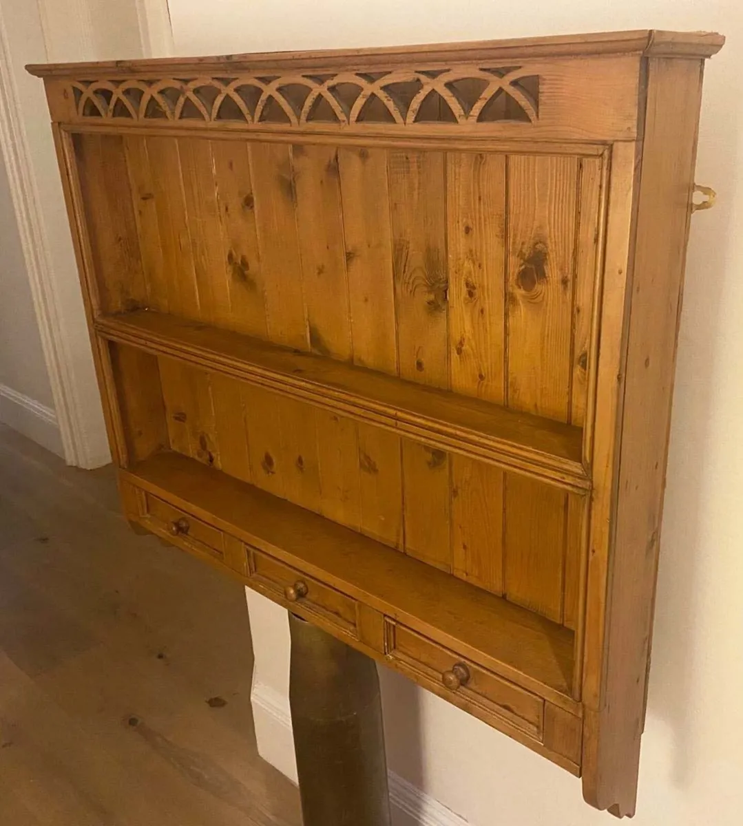 Wall Hanging Plate Rack - Image 1