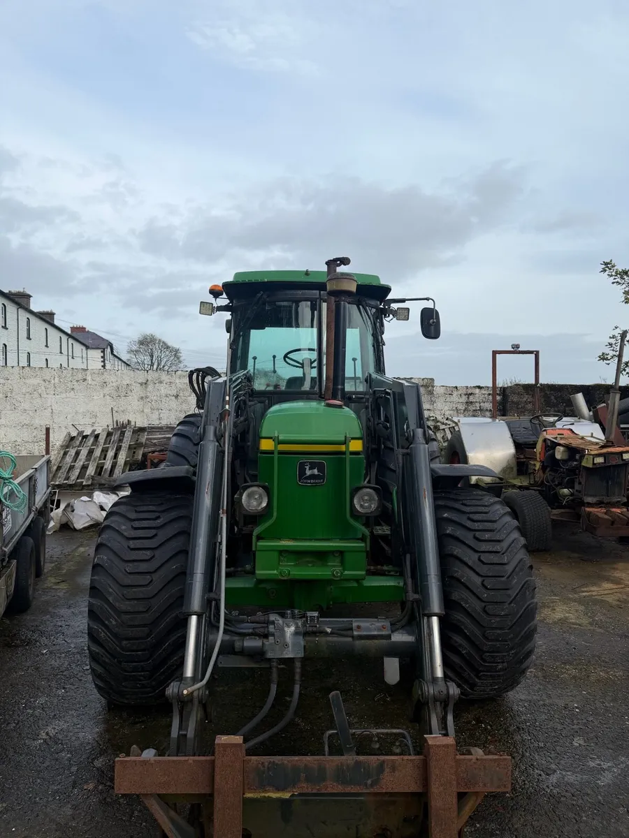 John Deere 2250 (4WD) - Image 4
