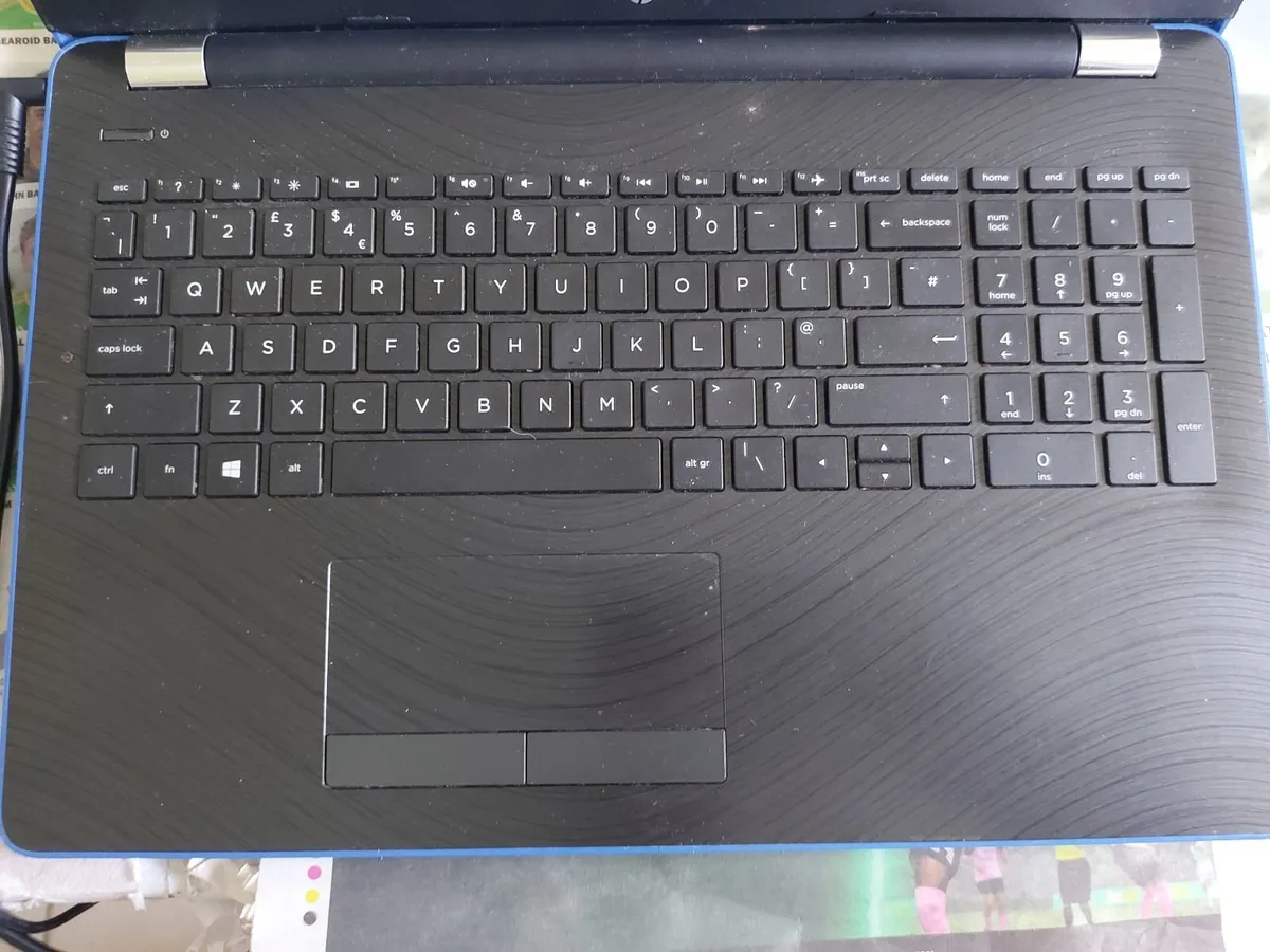 HP 15.6 Laptop,  Model 15-bw059sa, 4GB Ram, 1TB HD - Image 4