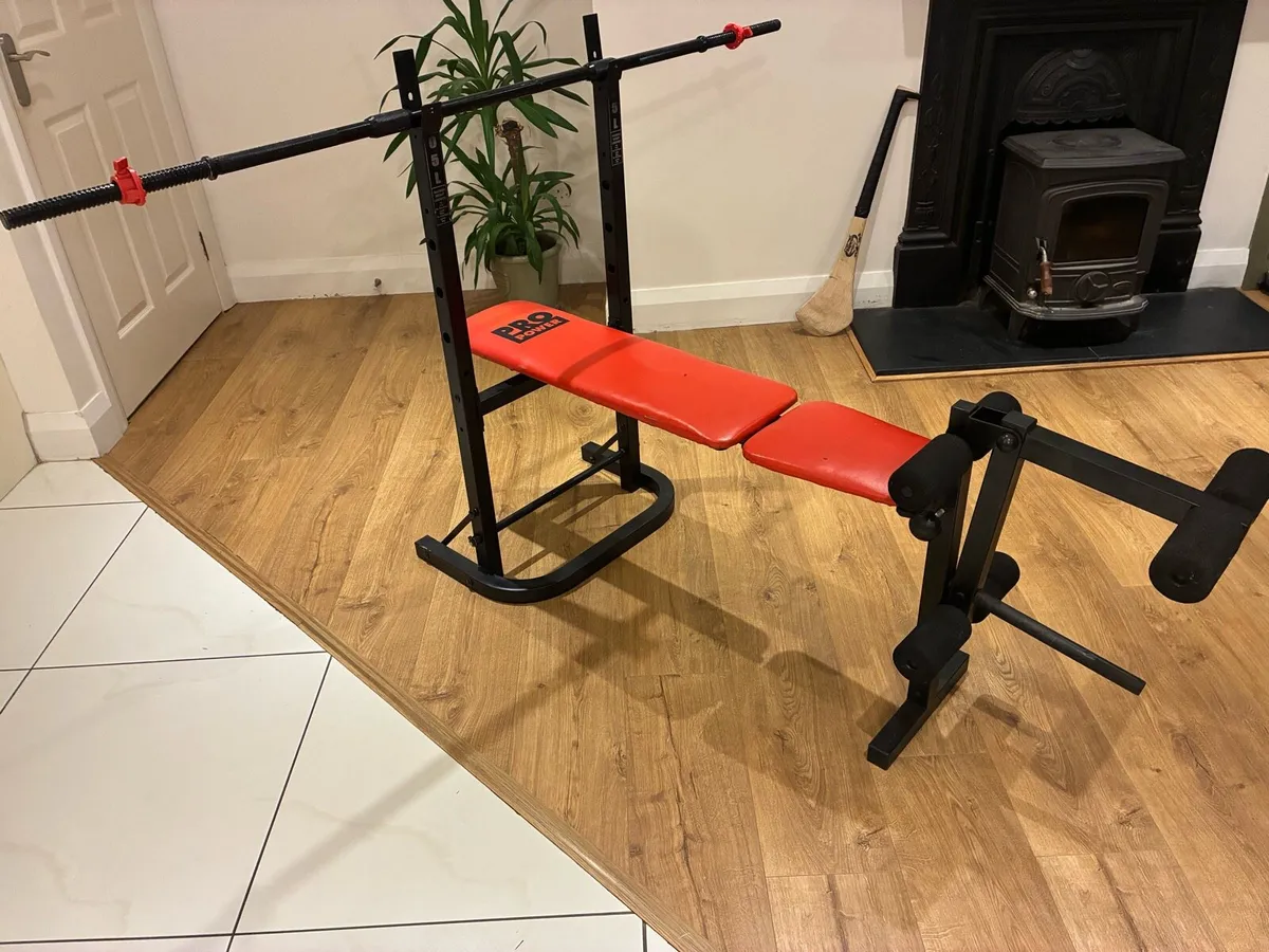 Weights bench and barbell - Image 2