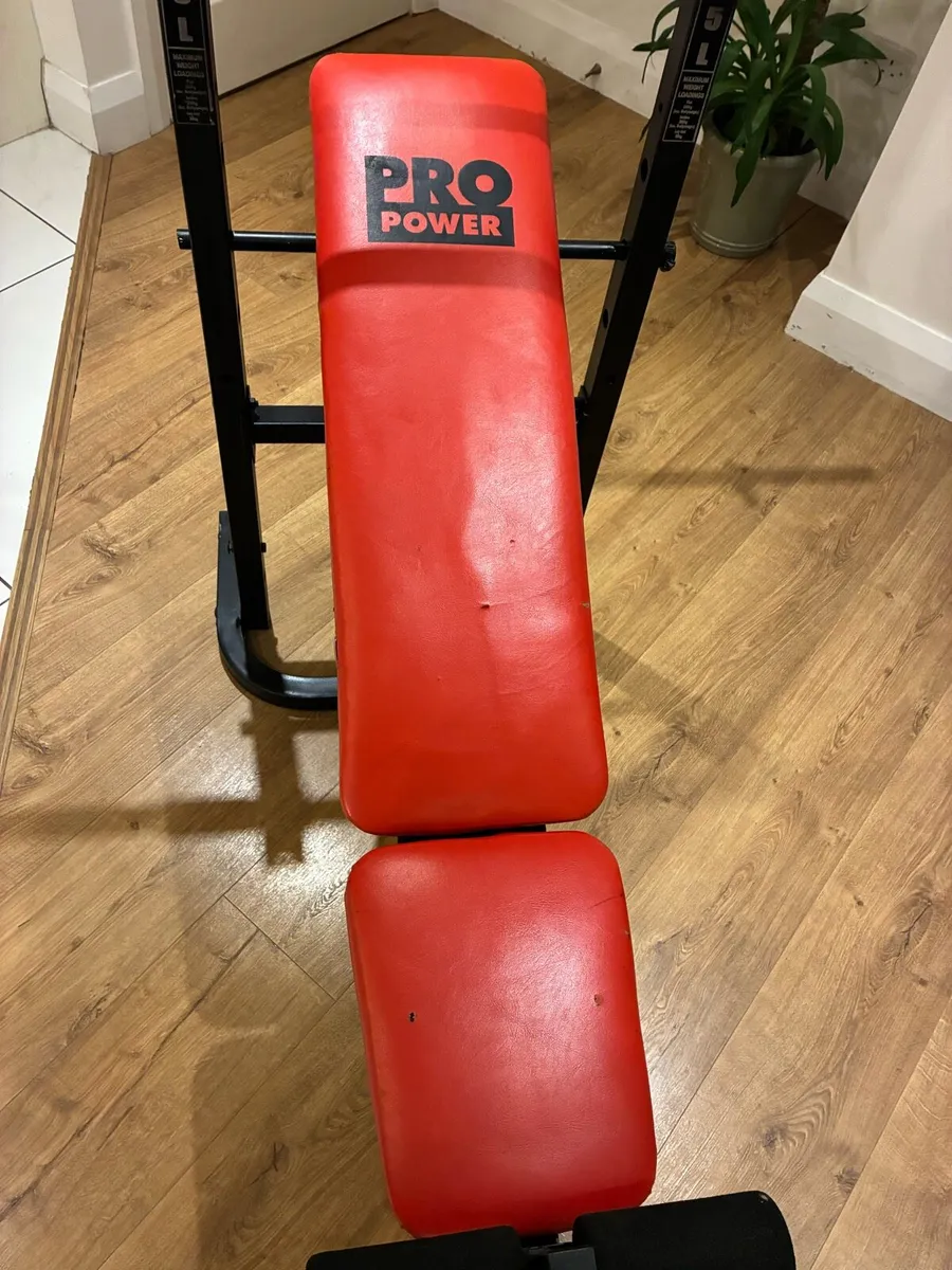 Weights bench and barbell - Image 3