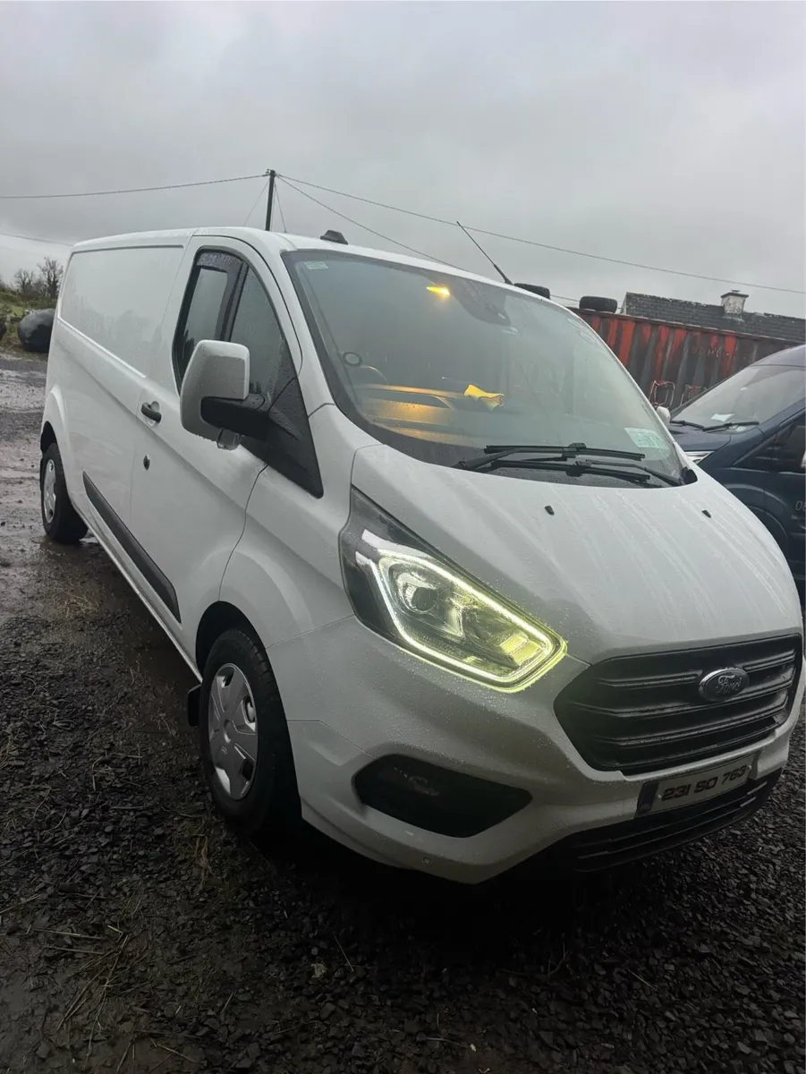 Ford Transit Custom - Image 3