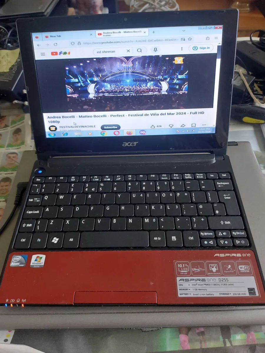 Acer Aspire One, Model D255, 1GB, 250GB HDD, Win 7 - Image 1