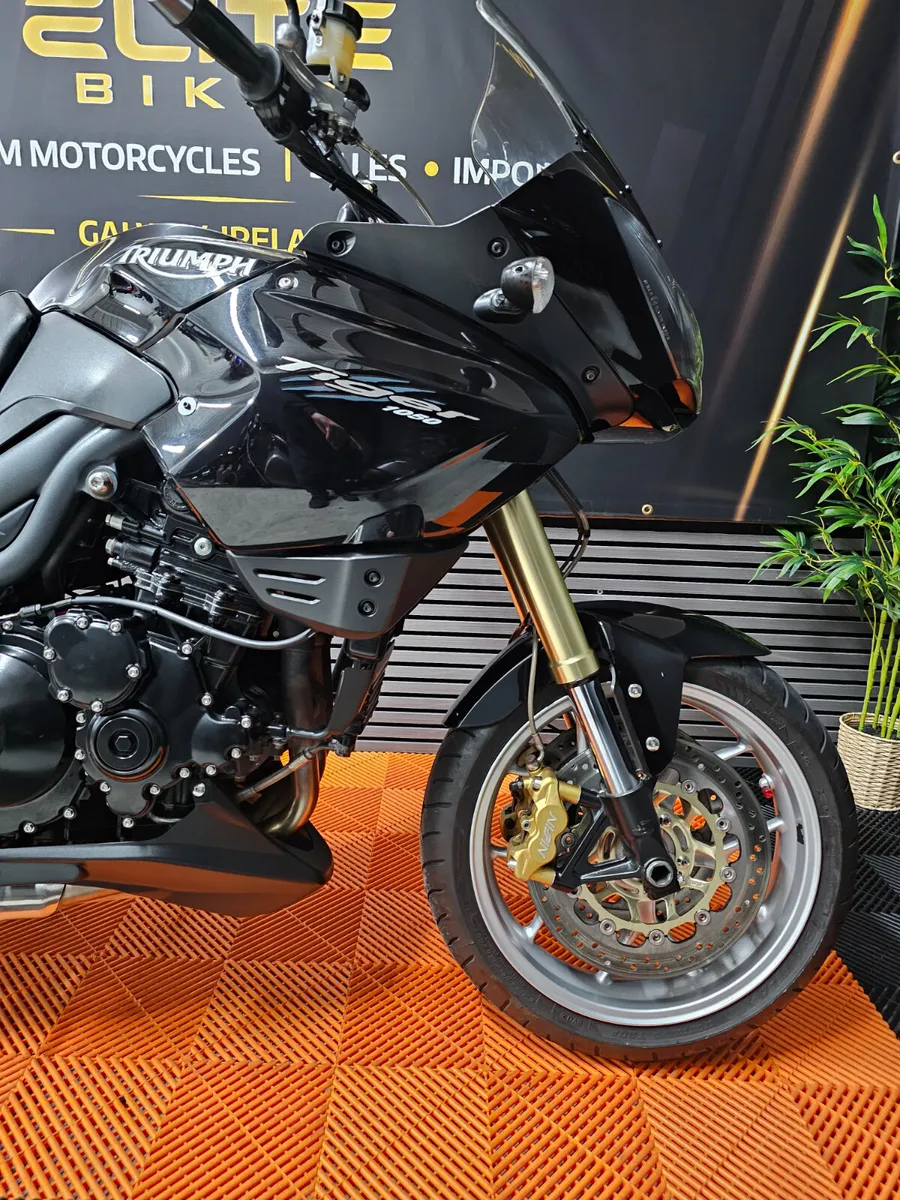 Triumph Tiger 1050 - Image 2