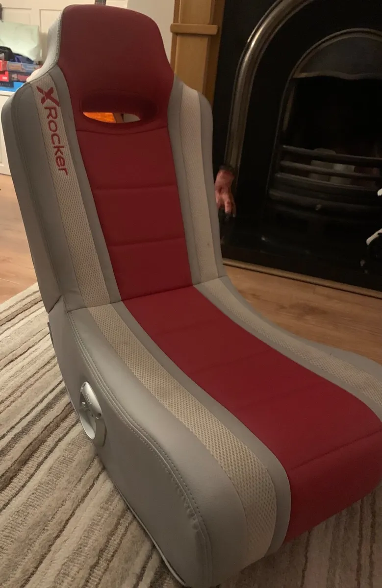 Rocking Game chair - Image 1