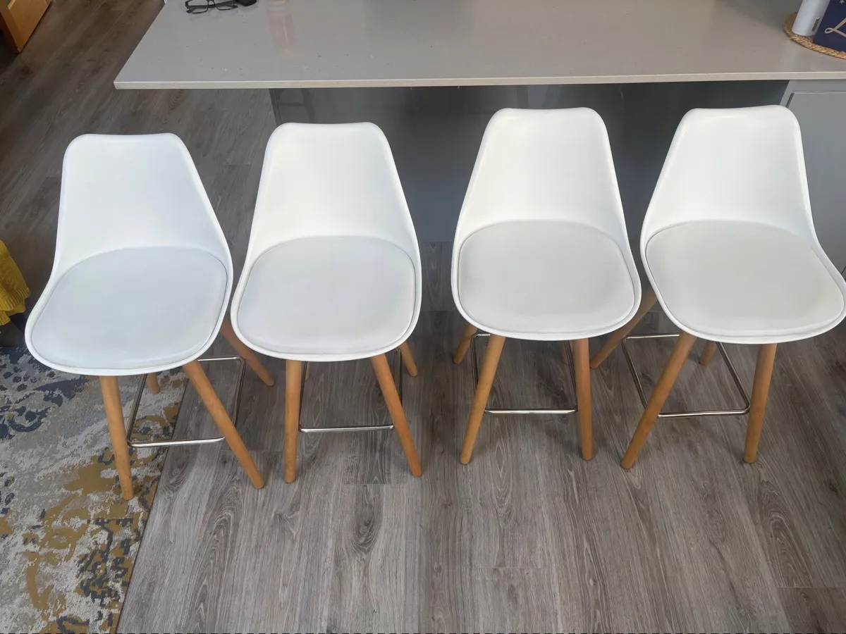 Bar stools - Image 2