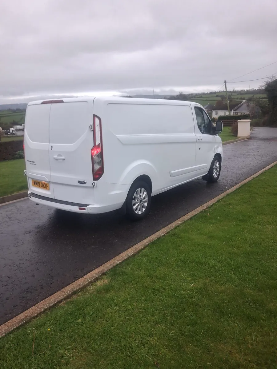 Ford Transit custom LWB - Image 3