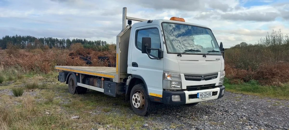 2014 Mitsubishi Canter - Image 1
