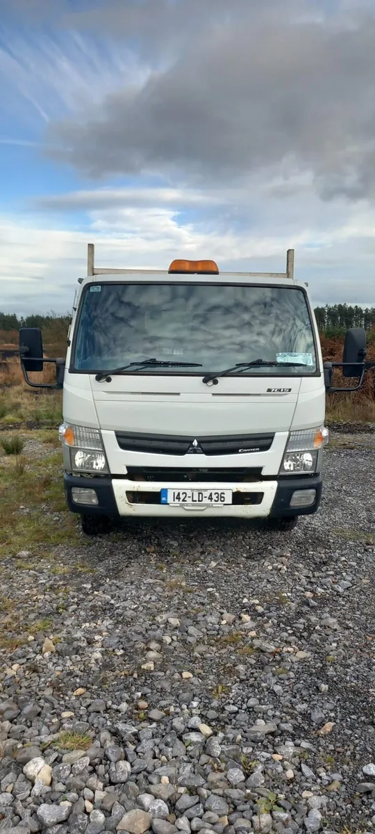2014 Mitsubishi Canter - Image 2