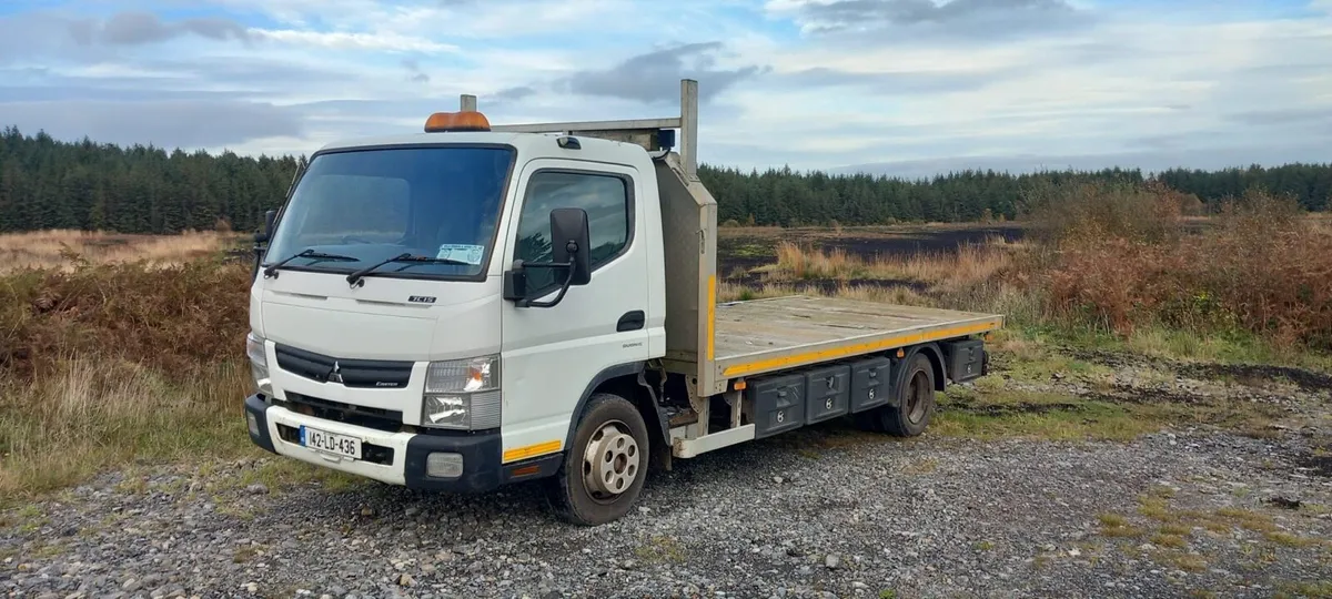 2014 Mitsubishi Canter - Image 3