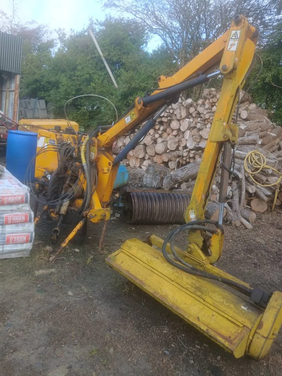 Bomford B49 power plus hedgecutter - Image 3