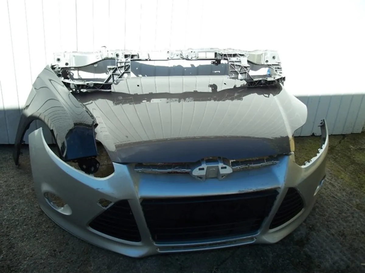 Ford front body parts - Image 4