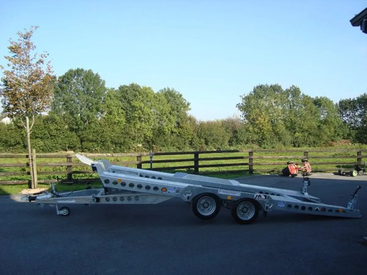 PKS- IFOR WILLIAMS CAR TRANPORTER CT177 - Image 2