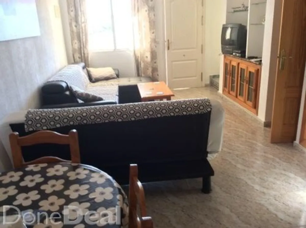 🏖️ 3-Bed Family Villa in Cabo Roig, Alicante - Image 3