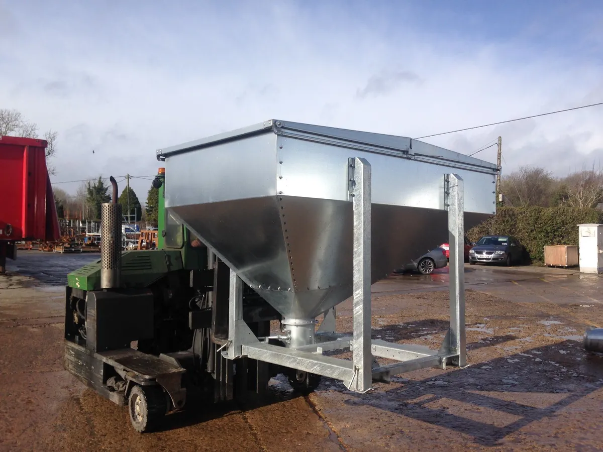 V-Mac Wide Tote Bin - Image 1